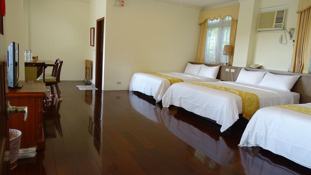 Emoonten Homestay Sanzhi Экстерьер фото