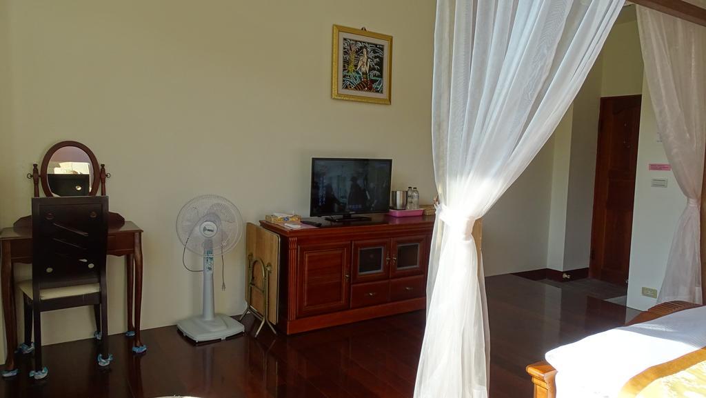 Emoonten Homestay Sanzhi Экстерьер фото