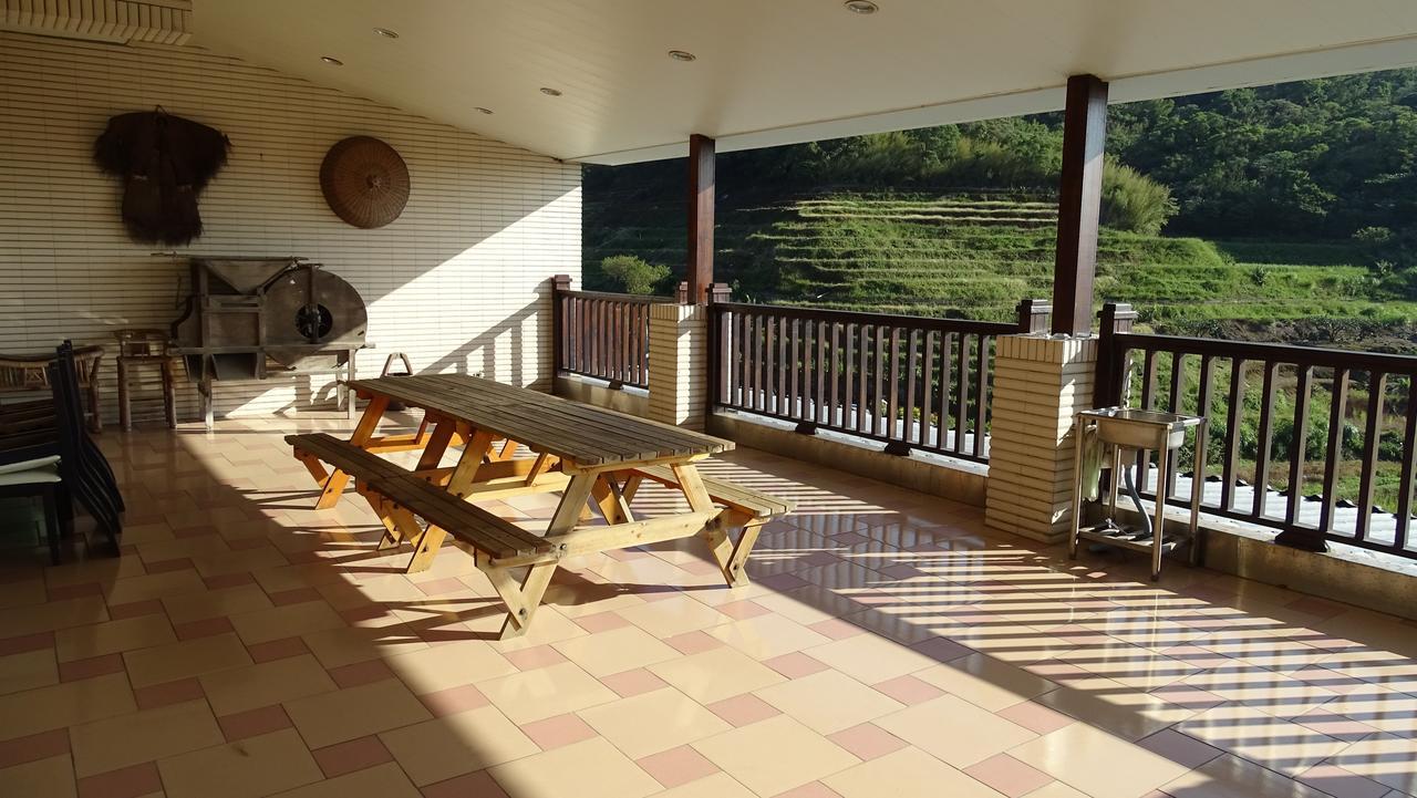 Emoonten Homestay Sanzhi Экстерьер фото
