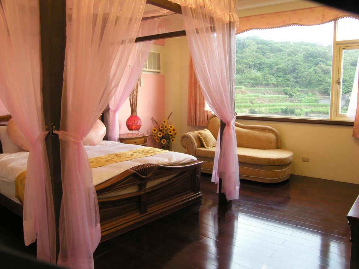 Emoonten Homestay Sanzhi Экстерьер фото